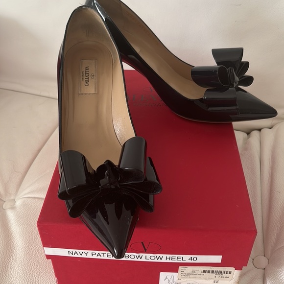 VALENTINO PATENT PUMPS - KITTY HEELS WITH BOW - 40 - Picture 2 of 16